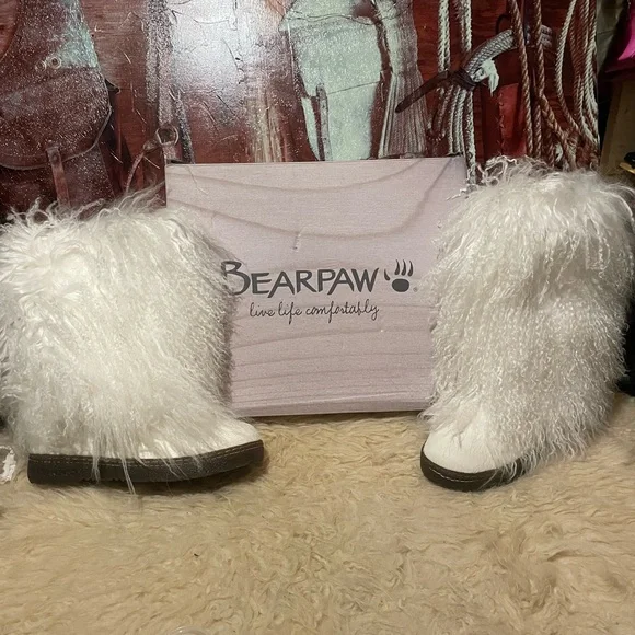 New BearPaw boots - Picture 5 of 13